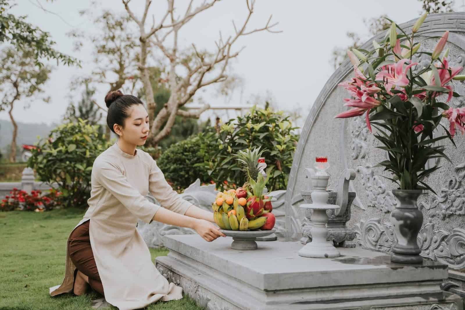 Bài văn khấn cúng đưa ông bà