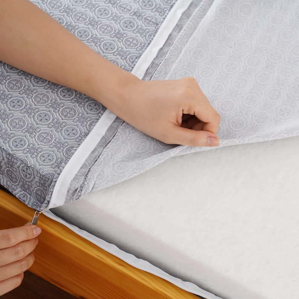 Nệm bông ép tiếng anh là gì