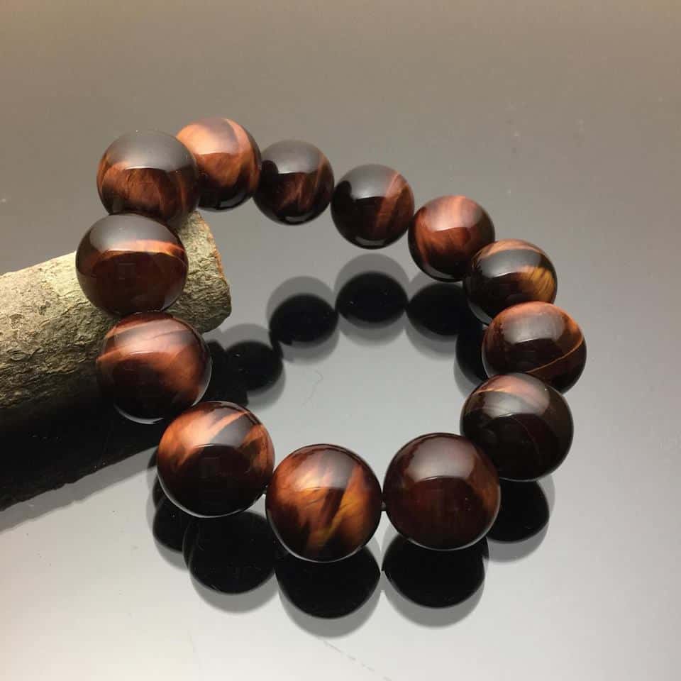 Màu đá phong thủy mệnh thổ