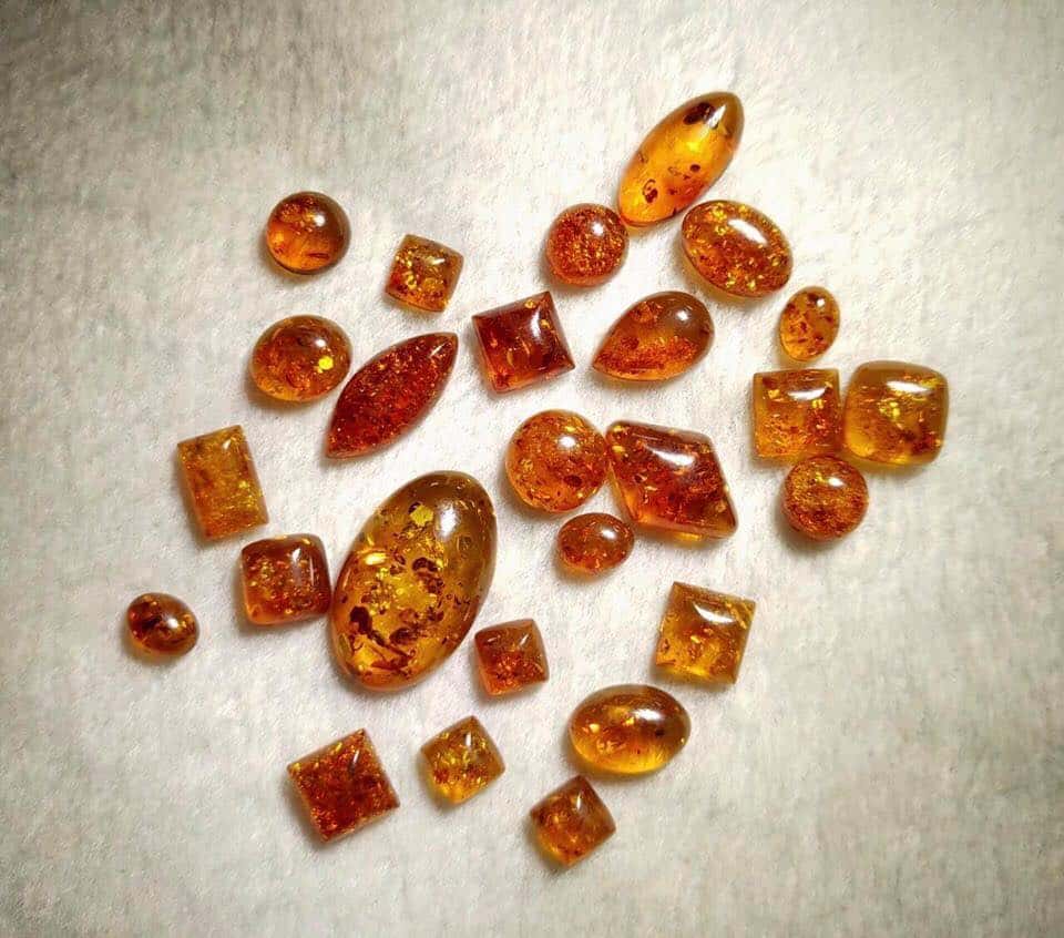 Hợp kim đá phong thủy hợp mệnh gì?