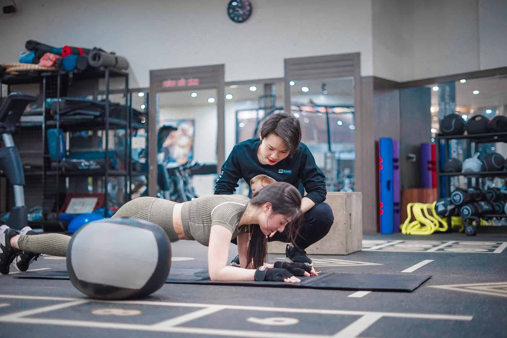 chi phí mở phòng gym