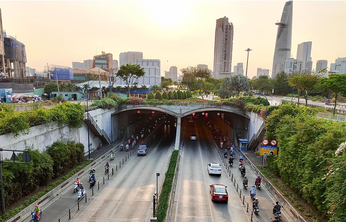 nóc hầm Thủ Thiêm