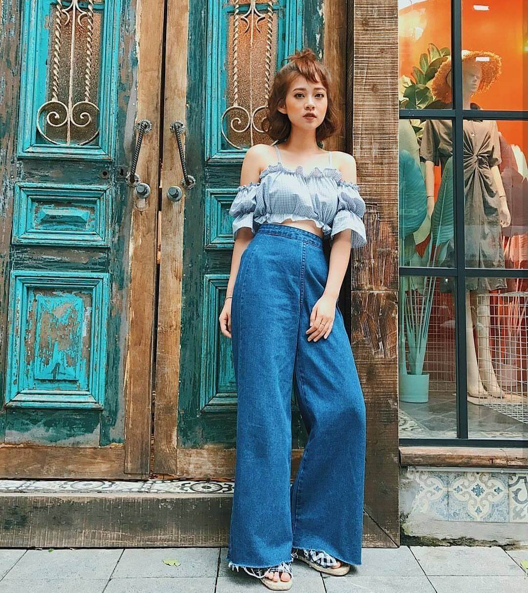 cách phối quần jeans ống loe