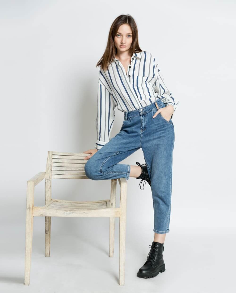 phối đồ với quần jean ống rộng