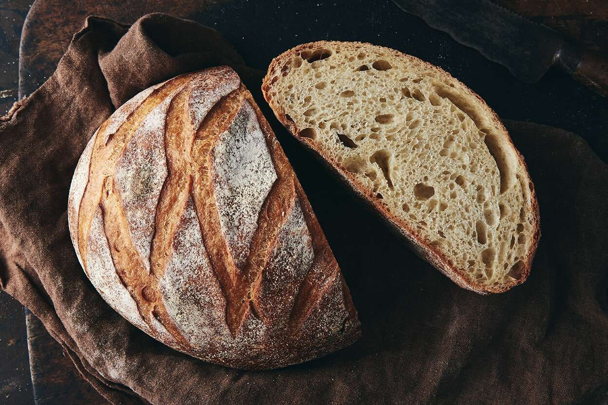 Một ổ bánh mì có ít calo.