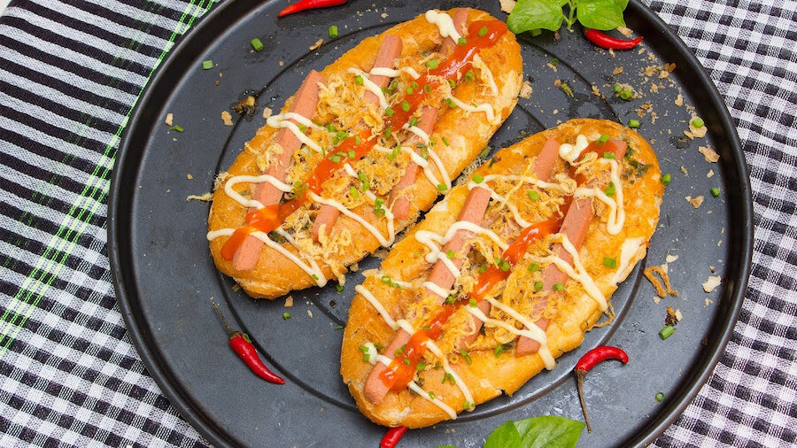 Bánh mì nướng muối và hạt tiêu