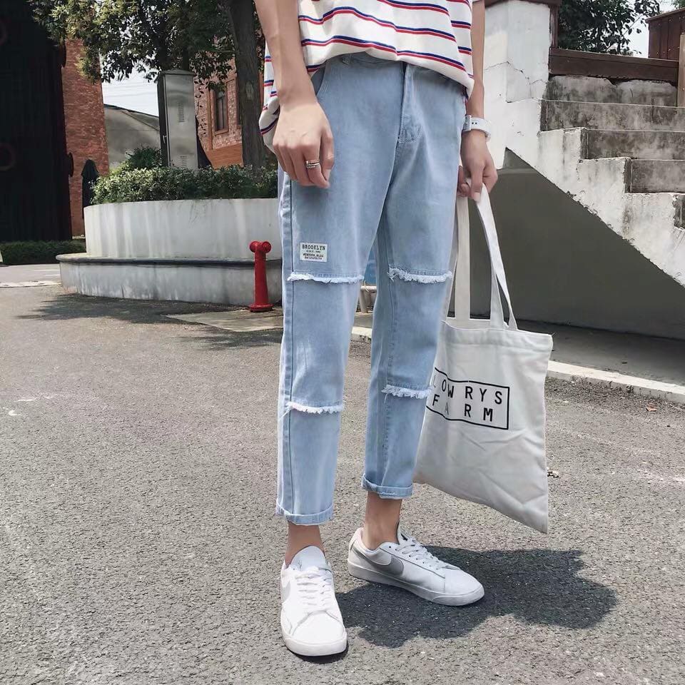 kết hợp với quần jean ống rộng nam