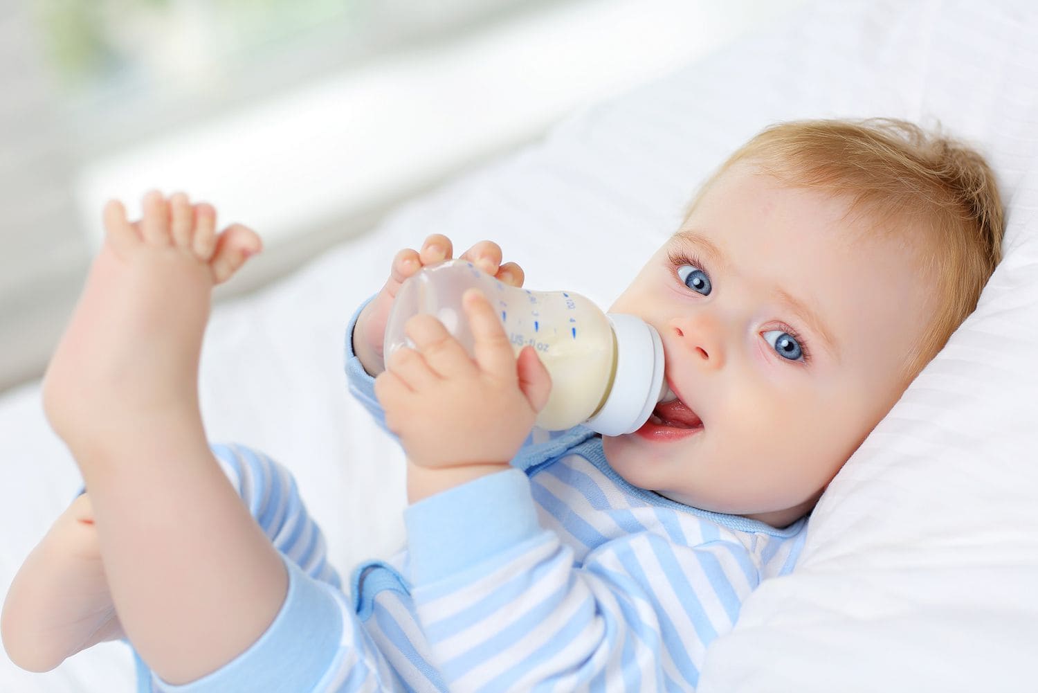 sữa non dành cho trẻ sơ sinh 