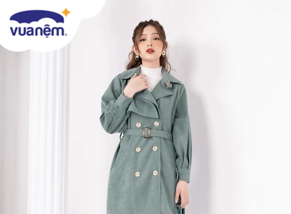 Trench coat là gì? 5 cách phối đồ với áo trench coat cho bạn gái - Vua Nệm