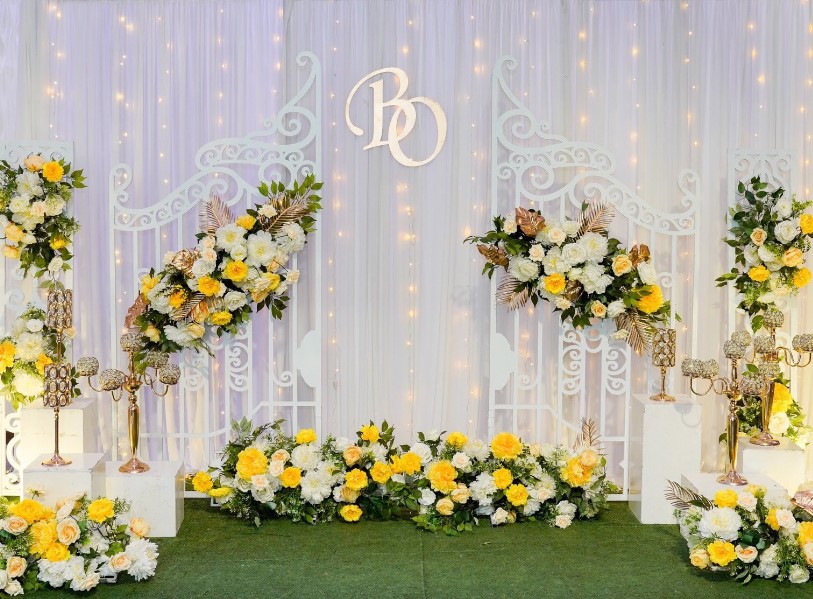cổng hoa tươi đám cưới
