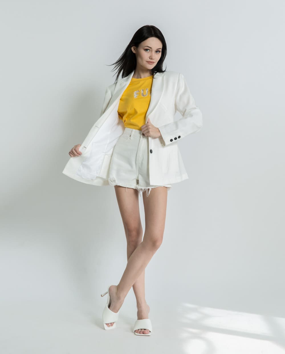 Hướng dẫn phối đồ với quần short lưng cao