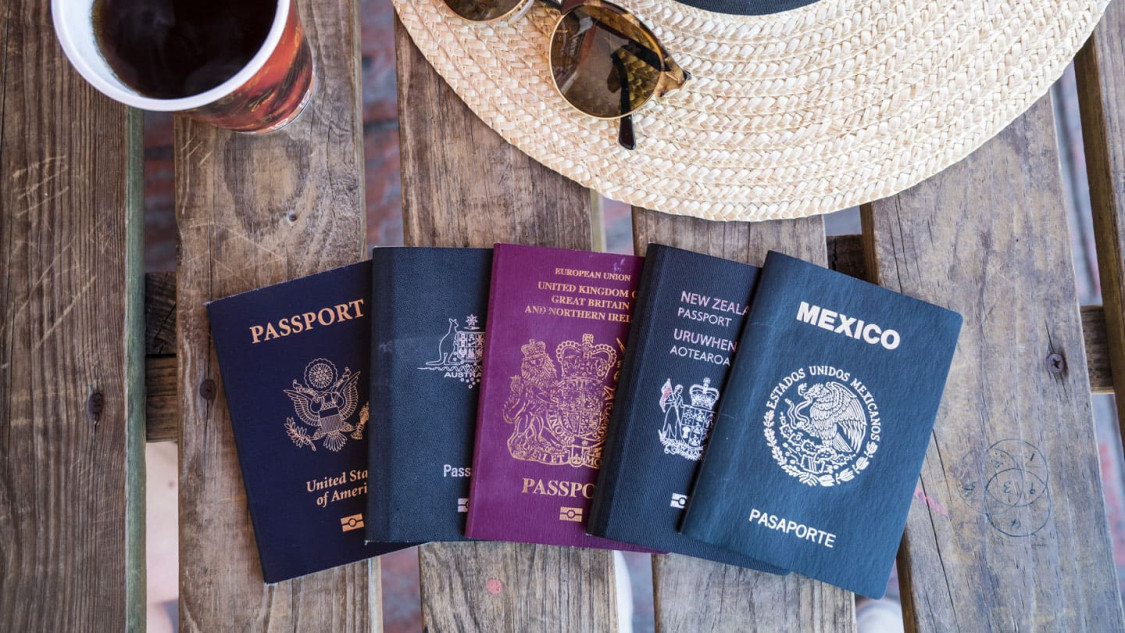 Cần những giấy tờ gì để làm hộ chiếu?