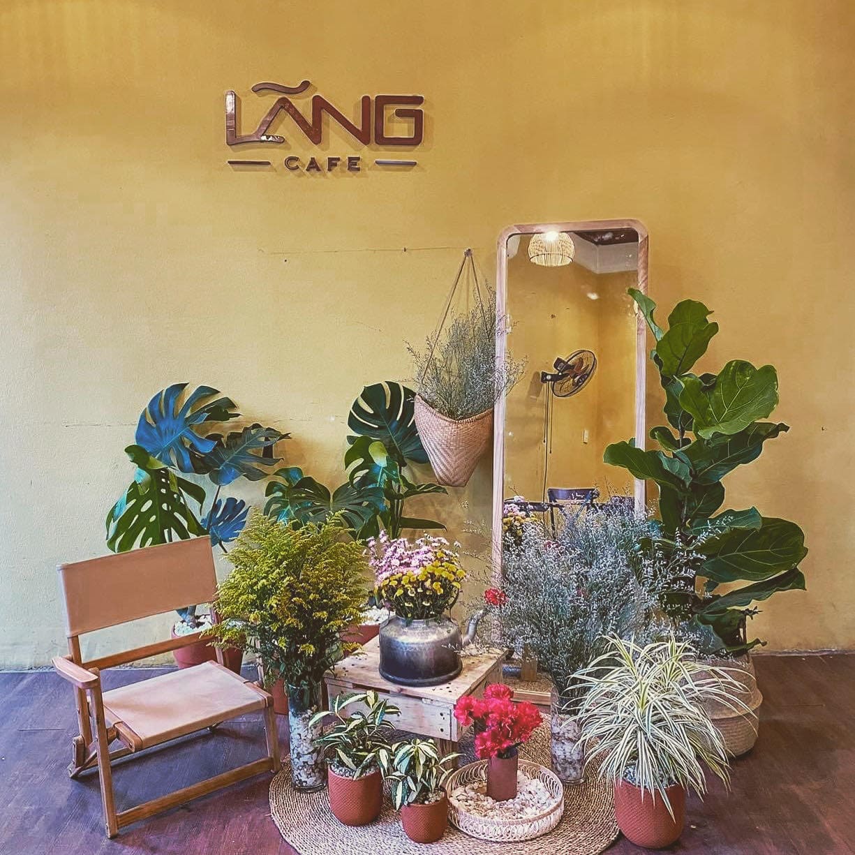 Khám Phá Top 22+ Quán Cafe quận 10 hot nhất 2023 Vua Nệm