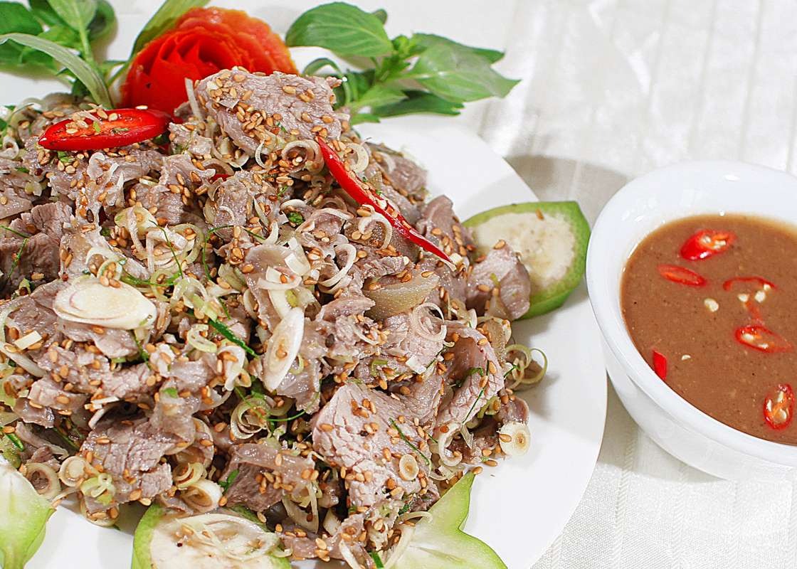 Một quán nhậu bình dân ở quận 10