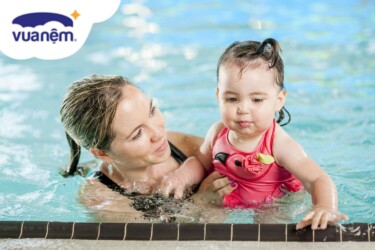 Cha mẹ nên cho trẻ học bơi lúc mấy tuổi là tốt nhất?